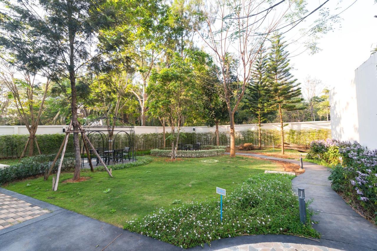 Courtyard Khaoyai By August Apartment Mu Si Bagian luar foto