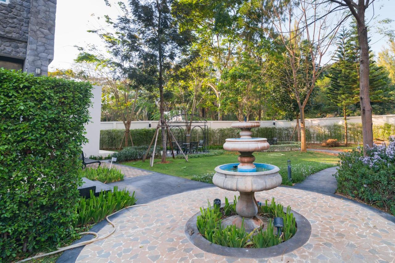 Courtyard Khaoyai By August Apartment Mu Si Bagian luar foto